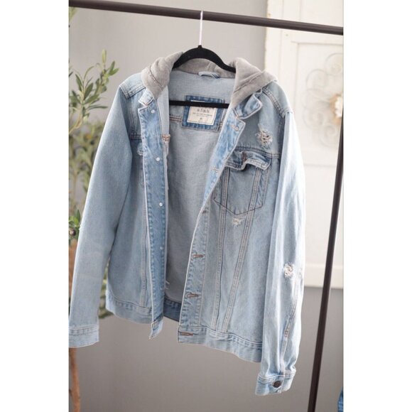 Abercrombie & Fitch Other - Abercrombie Fitch Denim Jacket Adult Medium Blue Button Up Hooded Distressed XL